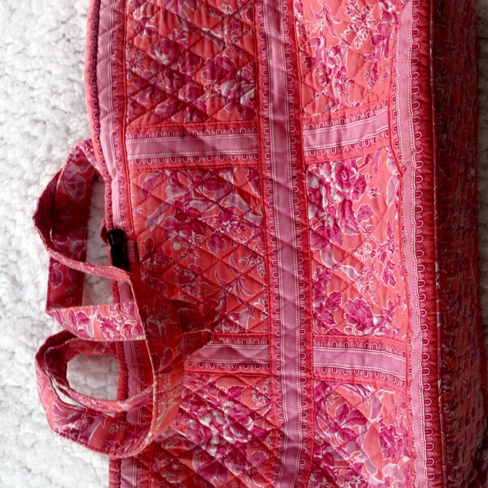 Vera Bradley tic-tac tote.